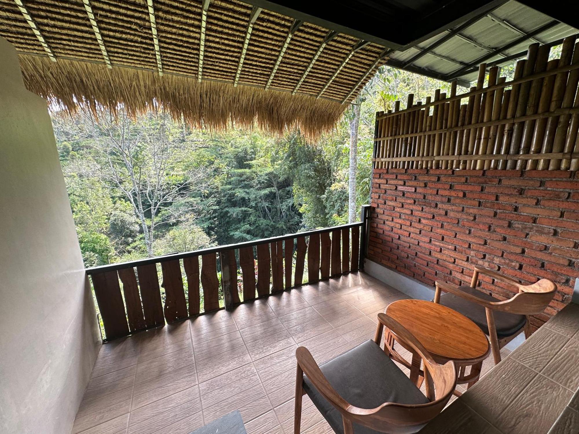 Munduk Tutub Waterfall View Exterior foto